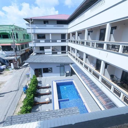 Coconut Grove Hotel Samui Praia Chaweng Exterior foto