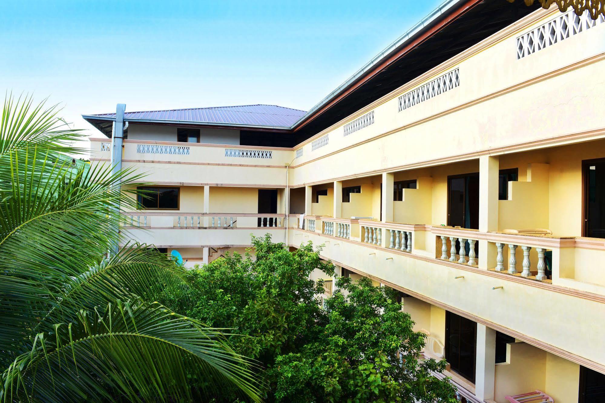 Coconut Grove Hotel Samui Praia Chaweng Exterior foto